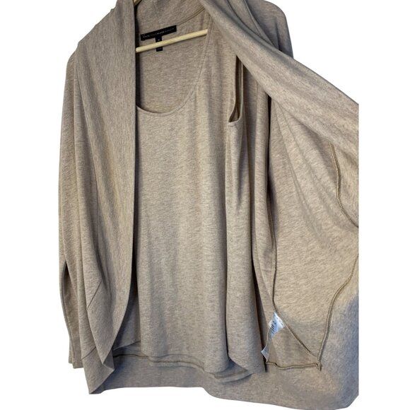 White House Black Market Womens 2 Pc Sweater Set Lot M Cardi Tank Beige RN10510 - Picture 9 of 10